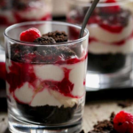 RASPBERRY OREO NO BAKE CHEESECAKE PARFAITS