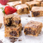 CHURRO CHOCOLATE CHUNK BLONDIES