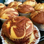 CHOCOLATE VANILLA MARBLE CUPCAKES  