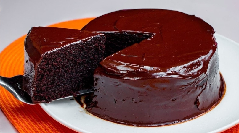 6 Minutes Eggless Chocolate Cake