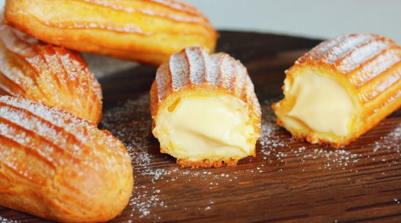 Eclairs with Vanilla Pastry Filling