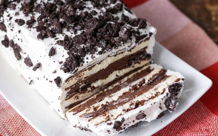 Ice Cream Sandwich Cake