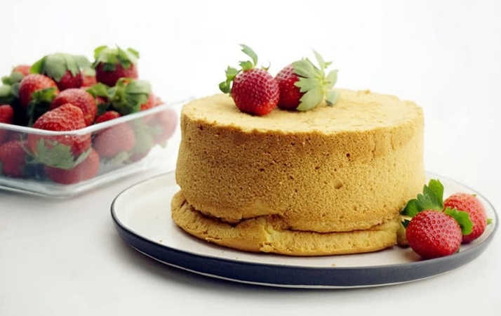 Spongy Milk Chiffon Cake