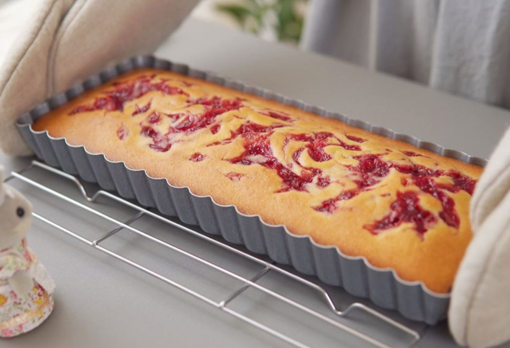 Strawberry Buttermilk Cake